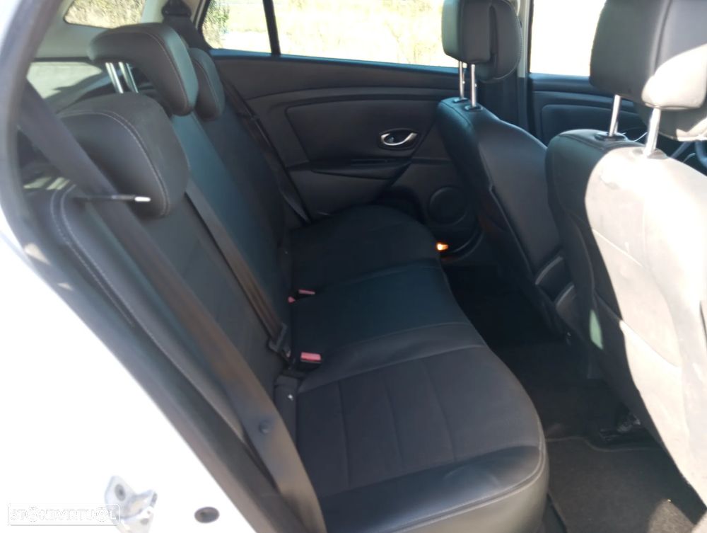 Renault Mégane Sport Tourer 1.5 dCi GT Line EDC - 34