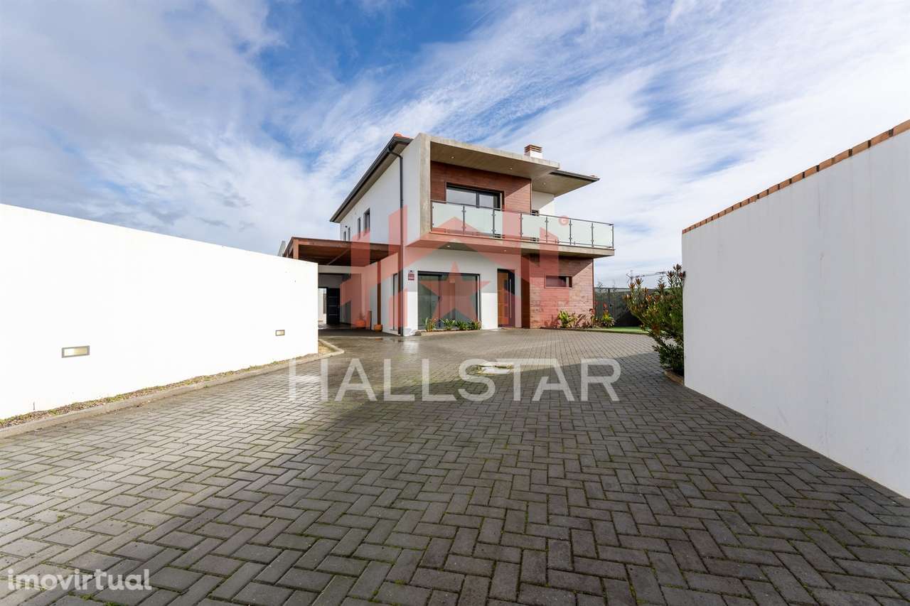 Moradia T3+1 / Arrendamento / Parceiros - Grande imagem: 2/41