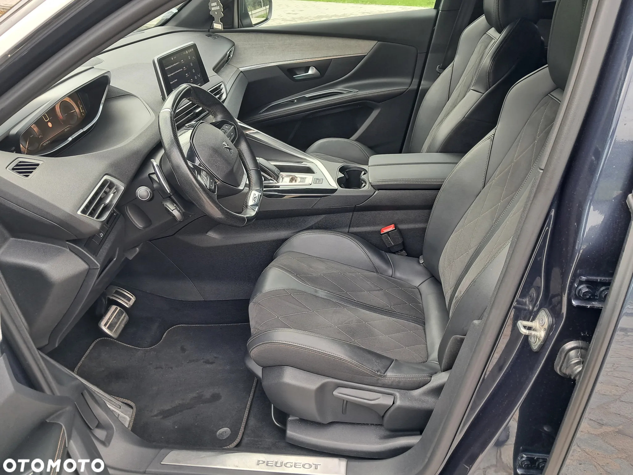 Peugeot 5008 2.0 BlueHDI GT S&S EAT8 - 12