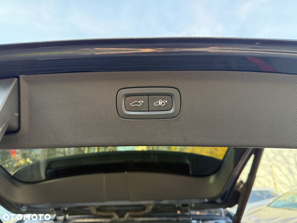 Volvo XC 90 B5 D AWD Inscription 7os - 29