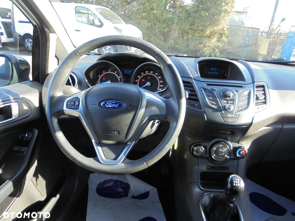 Ford Fiesta 1.25 Ambiente - 11
