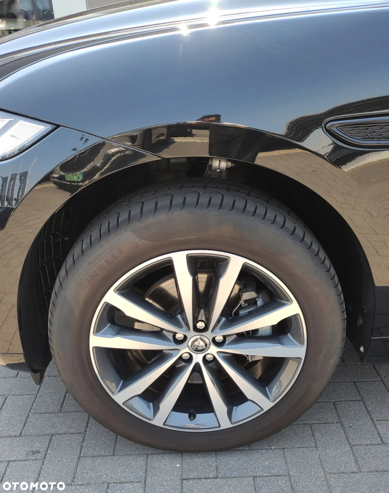 Jaguar F-Pace - 20