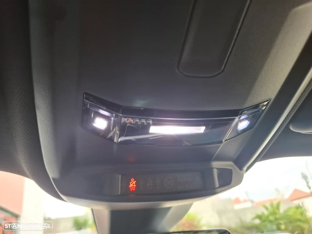 Peugeot 2008 1.2 PureTech GT Line - 30