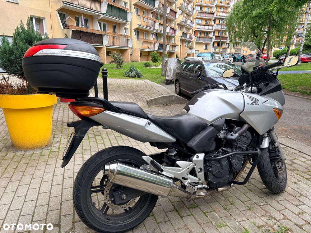 Honda CBF - 9