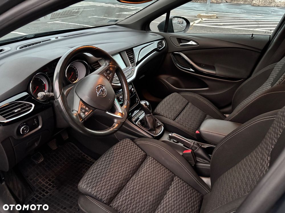 Opel Astra 1.6 BiTurbo D (CDTI) Start/Stop Dynamic - 8