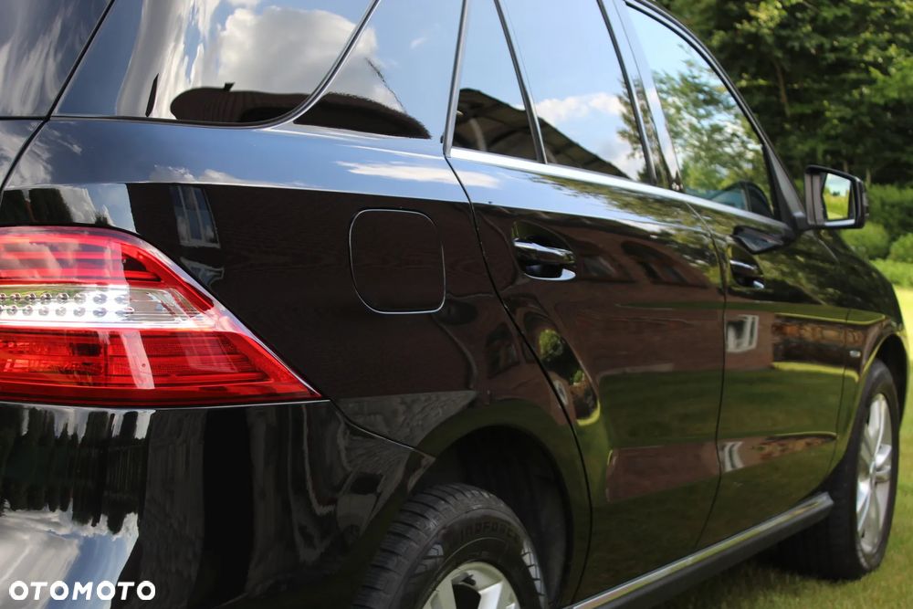 Mercedes-Benz ML 350 BlueTEC 4-Matic - 10
