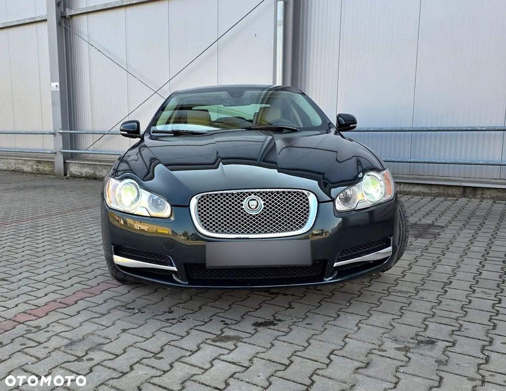 Jaguar XF 3.0 V6 D Premium Luxury - 13