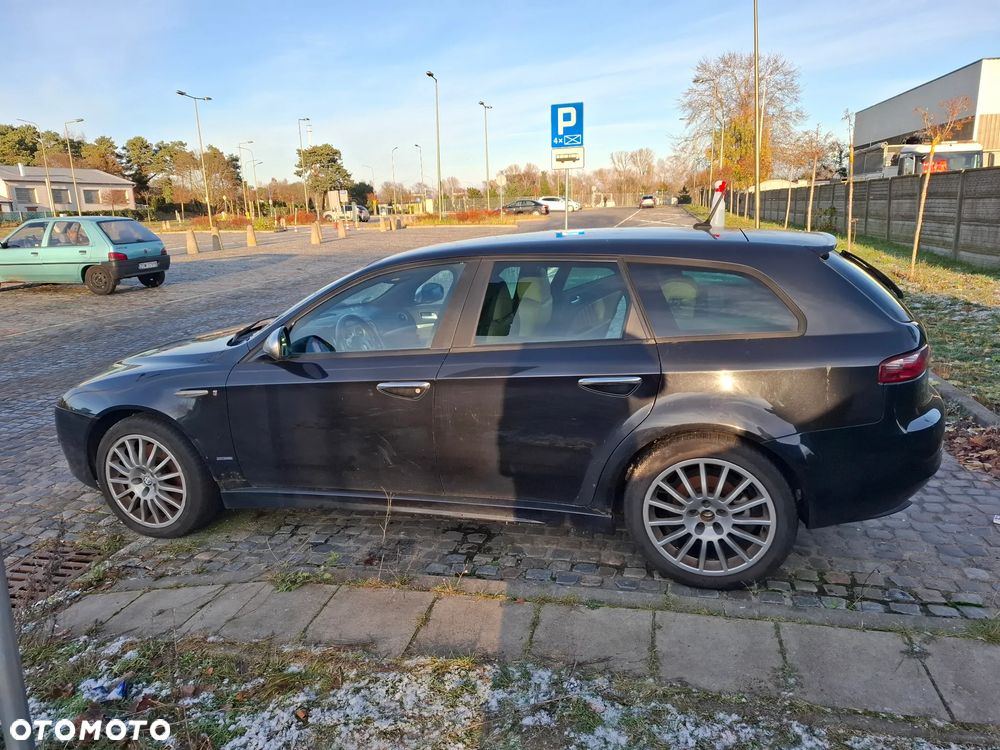 Alfa Romeo 159 1.9JTDM ti - 4