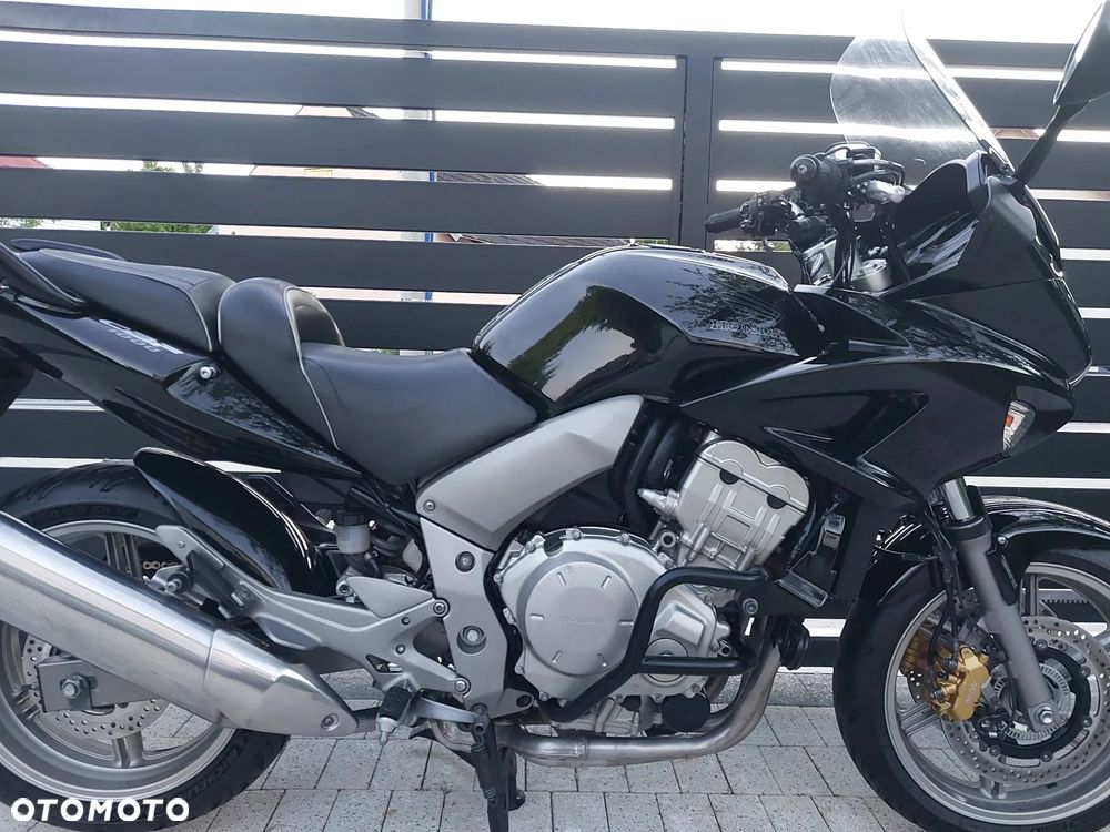 Honda CBF - 9