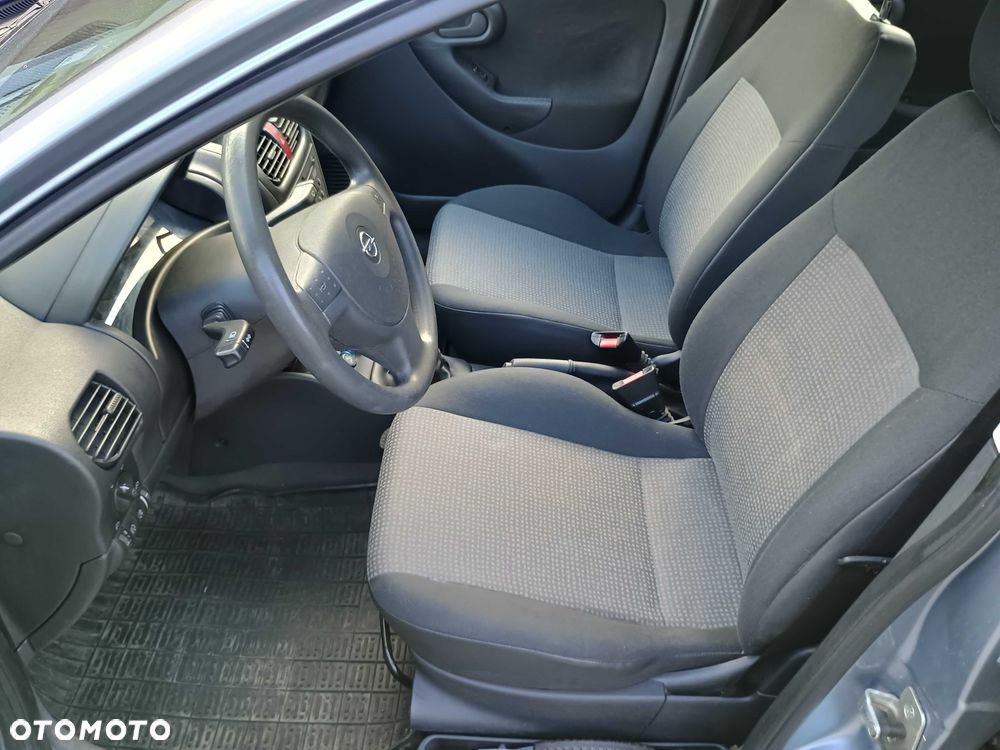 Opel Corsa - 3