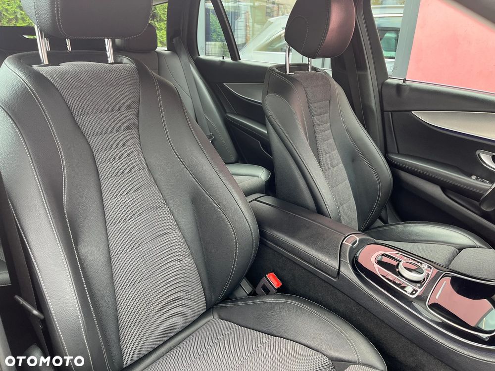 Mercedes-Benz Klasa E 200 9G-TRONIC Avantgarde - 21