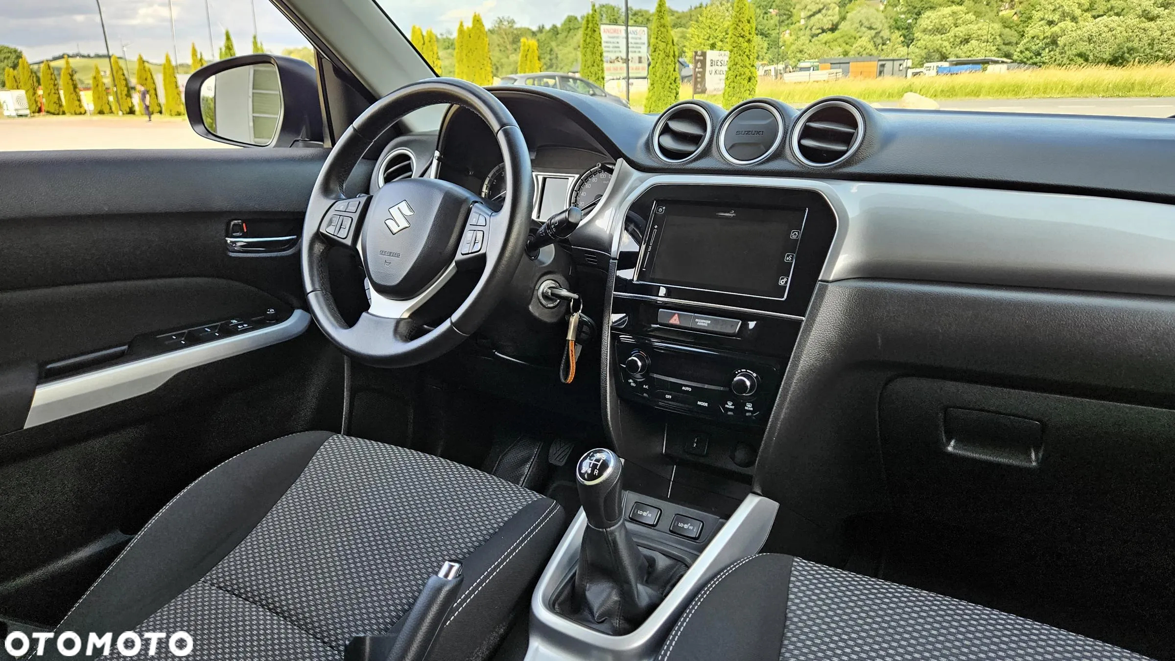 Suzuki Vitara 1.6 (4x4) Allgrip Comfort+ - 28