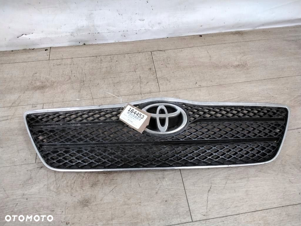 TOYOTA COROLLA E12 ATRAPA GRILL