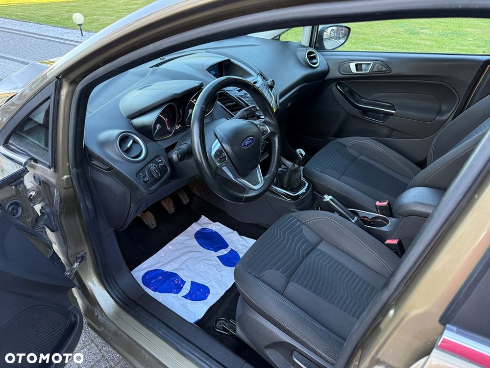 Ford Fiesta 1.5 TDCi St&St SYNC Edition - 4