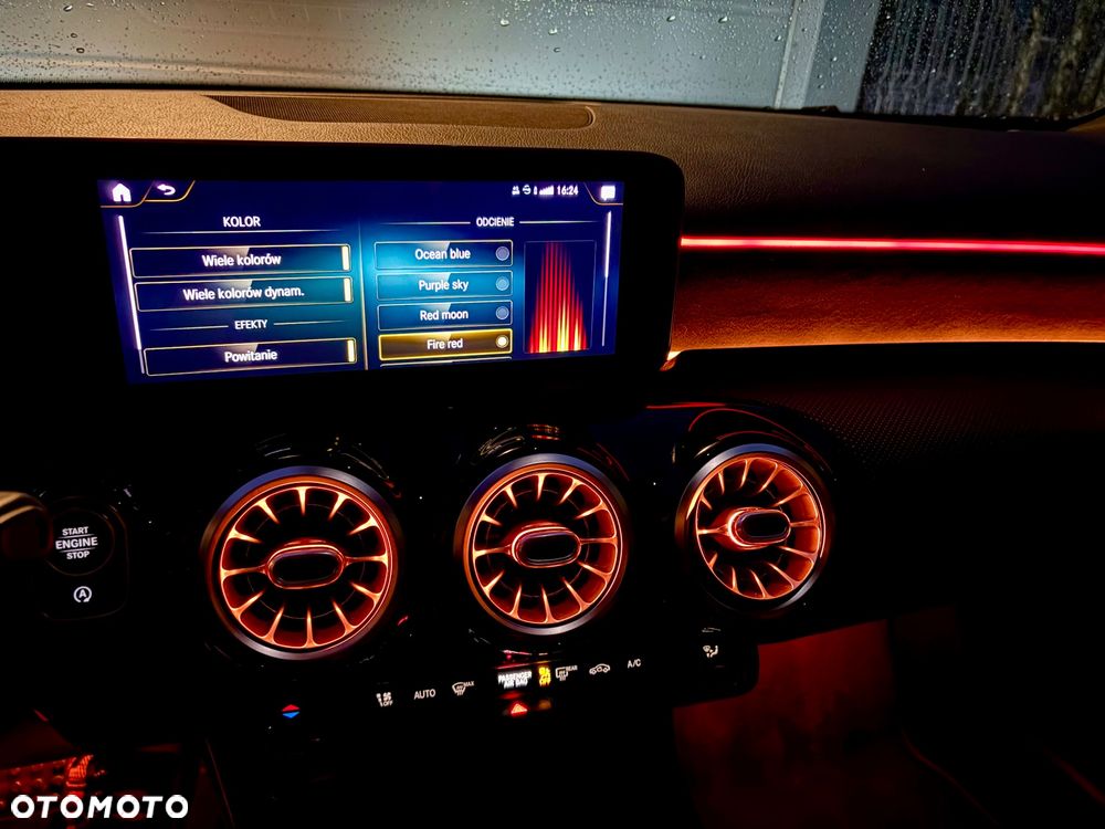 Mercedes-Benz Klasa A 250 7G-DCT AMG Line - 28