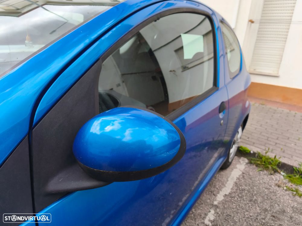 Toyota Aygo Standard - 2