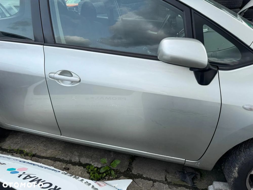 Drzwi przednie gołe Toyota Auris 2007r. poj. 2.0 D4D - 11
