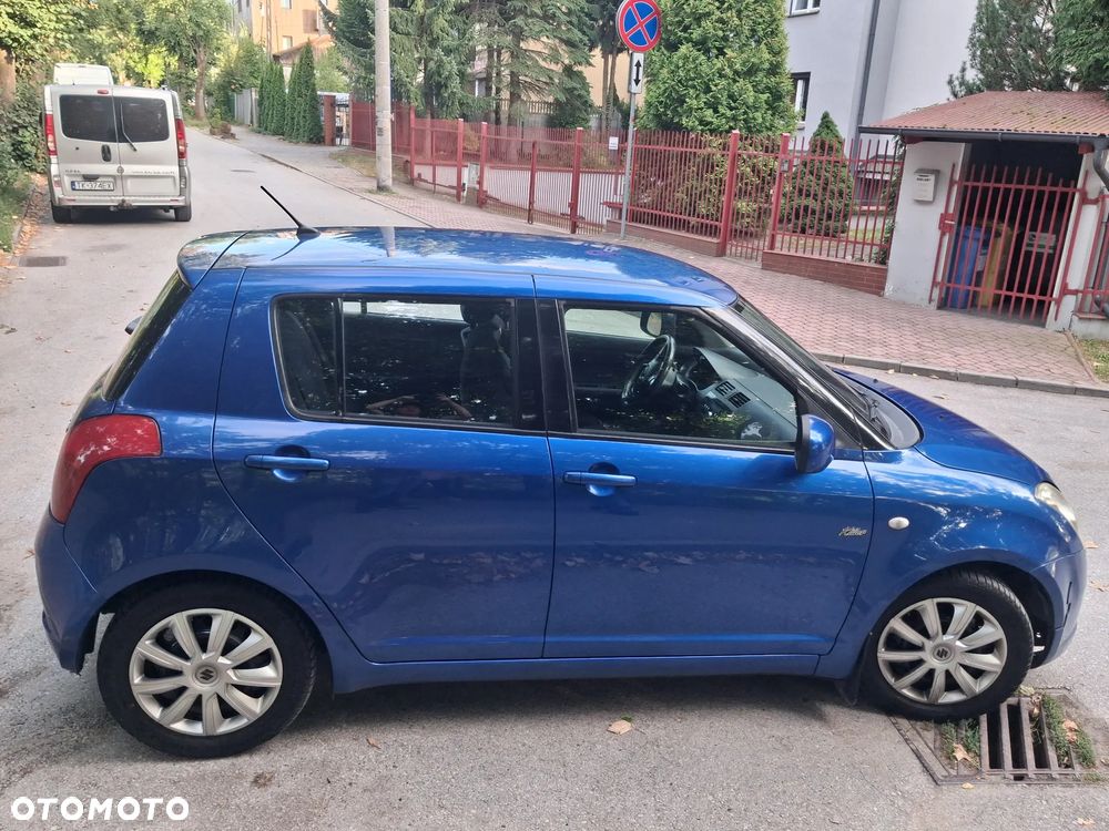Suzuki Swift - 10