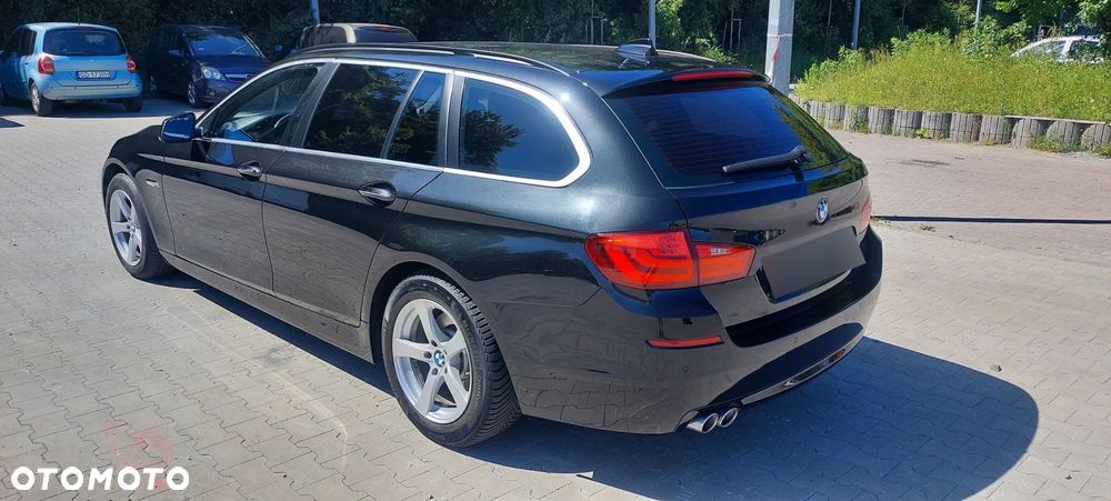BMW Seria 5 520d - 5