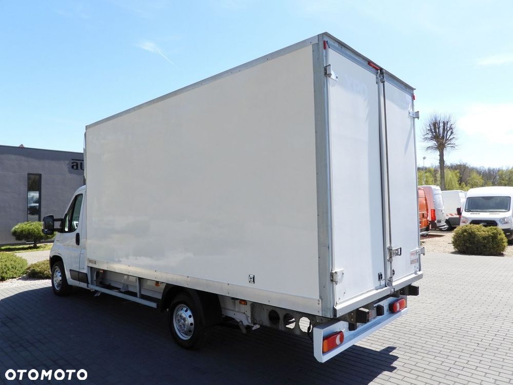 Fiat DUCATO KONTENER 9 PALET TEMPOMAT NAWIGACJA LEDY KLIMATYZACJA  130KM - 10