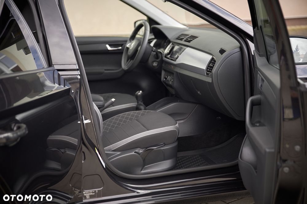 Skoda Fabia 1.0 TSI Ambition - 24