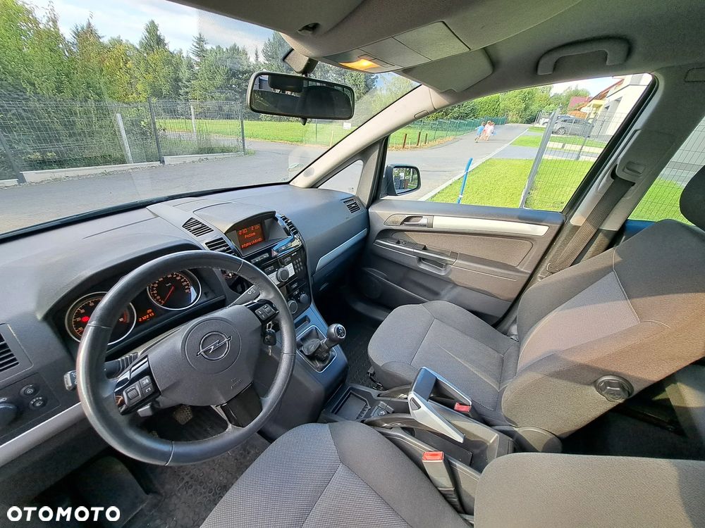 Opel Zafira 1.6 ECOFLEX Edition 111 Jahre - 18