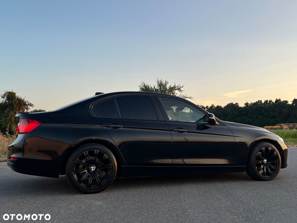 BMW Seria 3 316d Luxury Line - 6