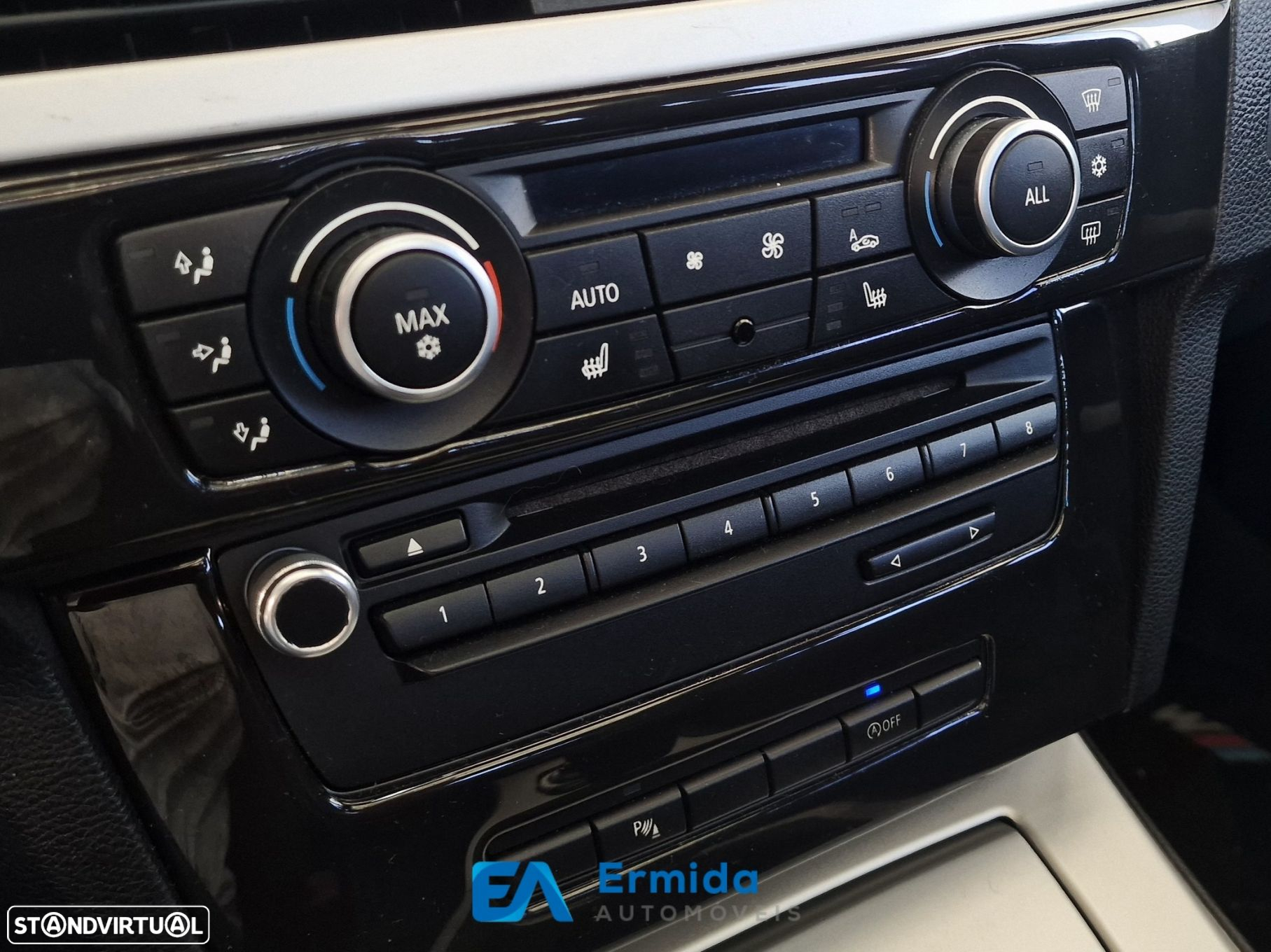 BMW 320 d Touring LifeStyle Auto - 42