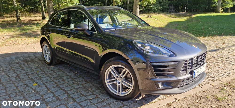 Porsche Macan - 1