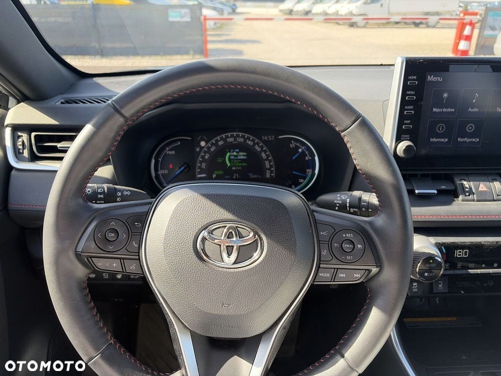 Toyota RAV4 - 18