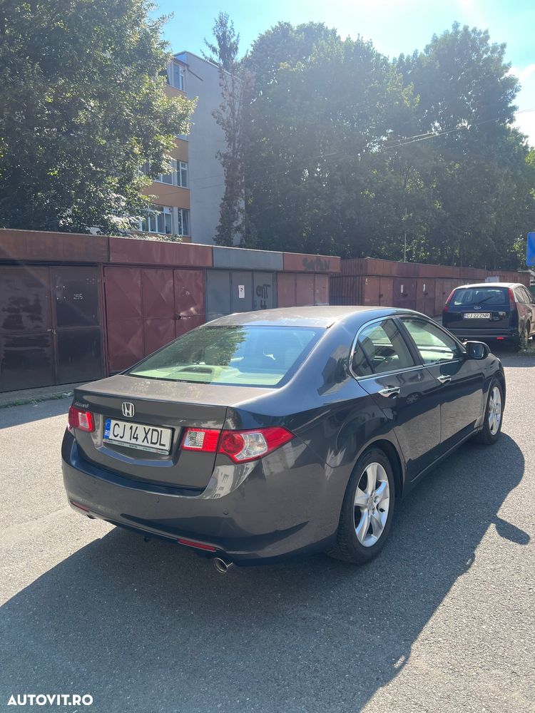 Honda Accord 2.0i Executive - 4