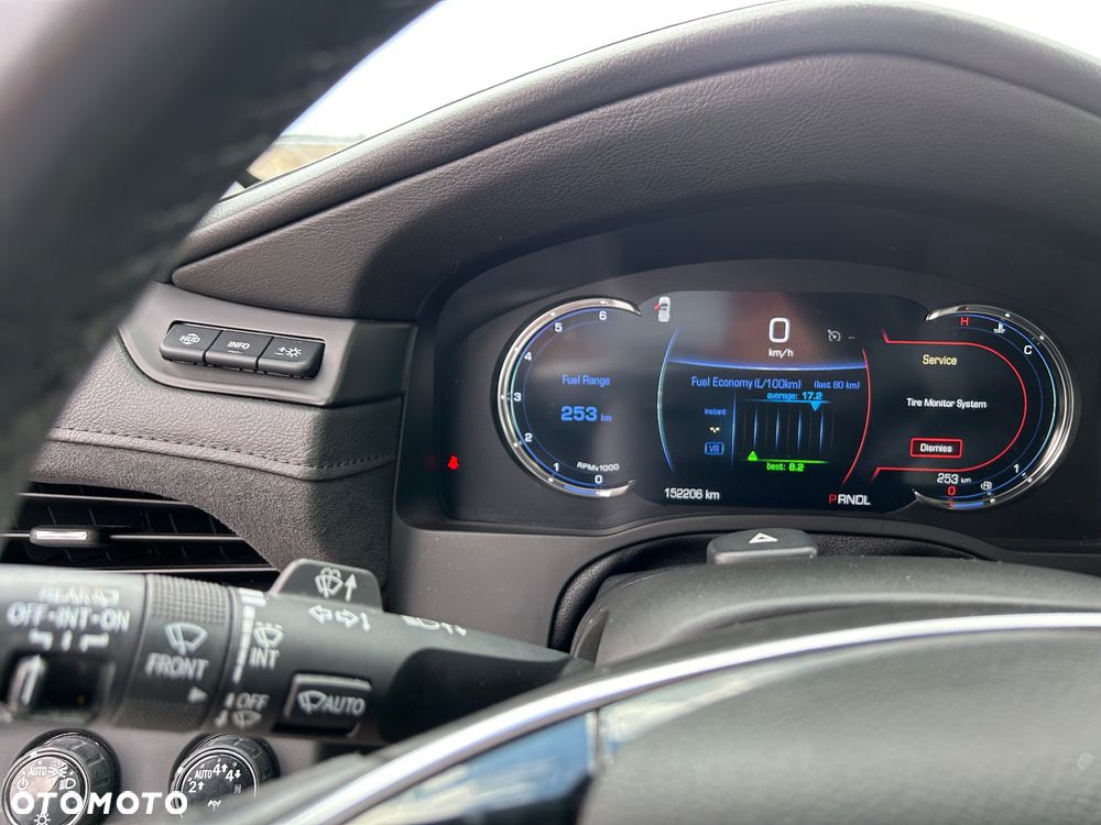 Cadillac Escalade 6.2 V8 ESV Premium - 13