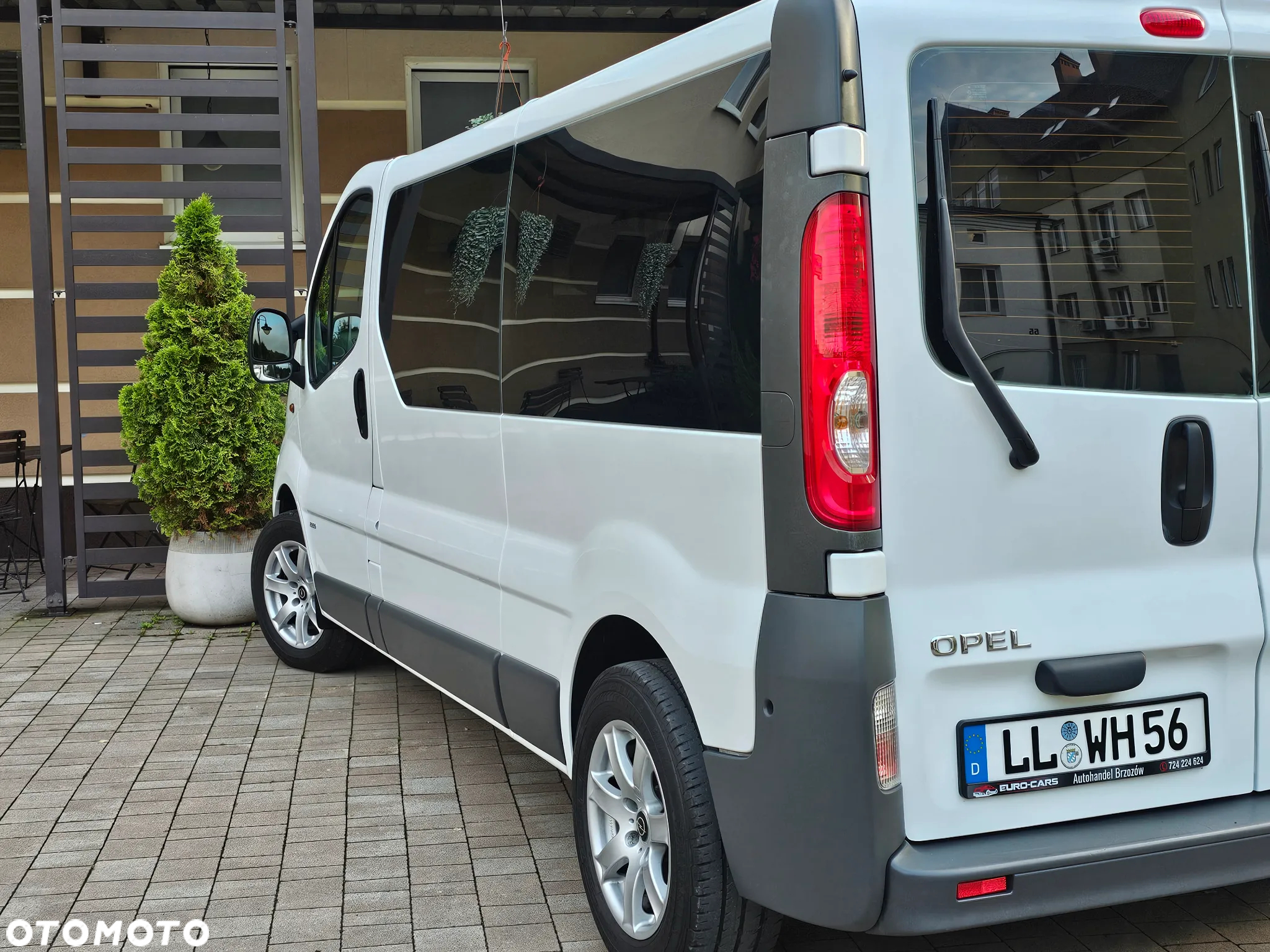 Opel Vivaro 2.0 CDTI L2H1 - 37
