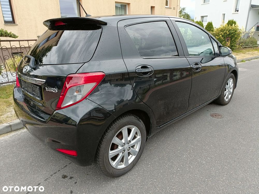 Toyota Yaris 1.33 VVT-i Edition - 3
