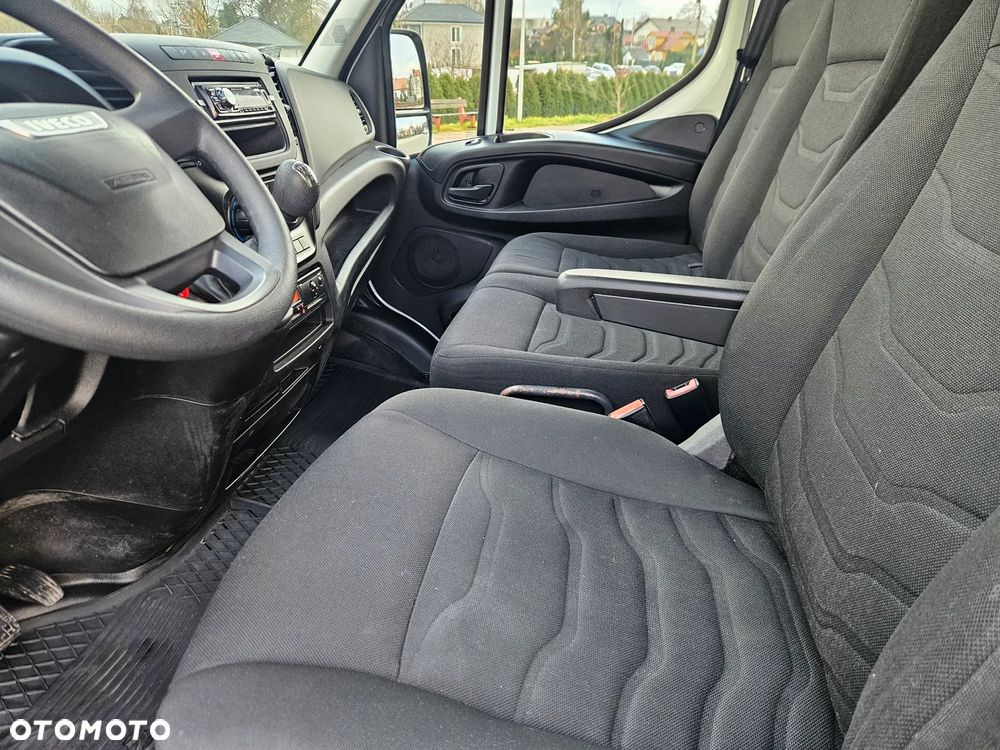 Iveco Daily 50-150 Chłodnia/ Mroźnia Dwie Komory, Wejście 400V, Winda 1000 kg. - 29