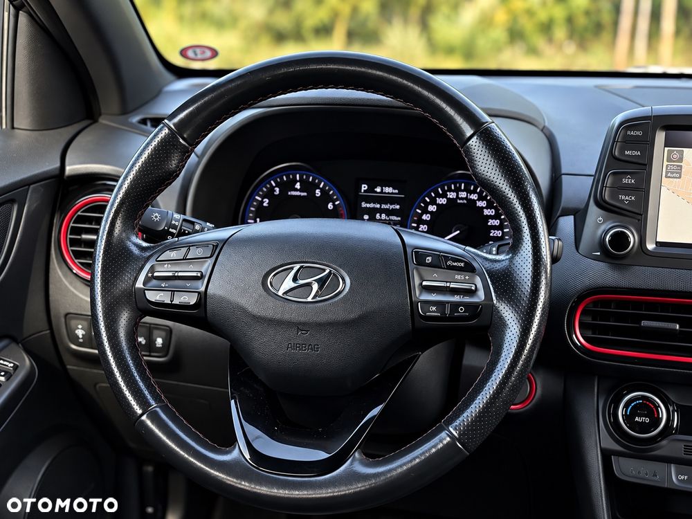 Hyundai Kona 1.6 T-GDI DCT 4WD Premium - 16