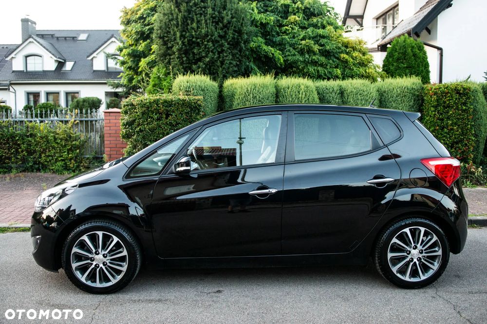 Hyundai ix20 1.6 Premium blue - 11