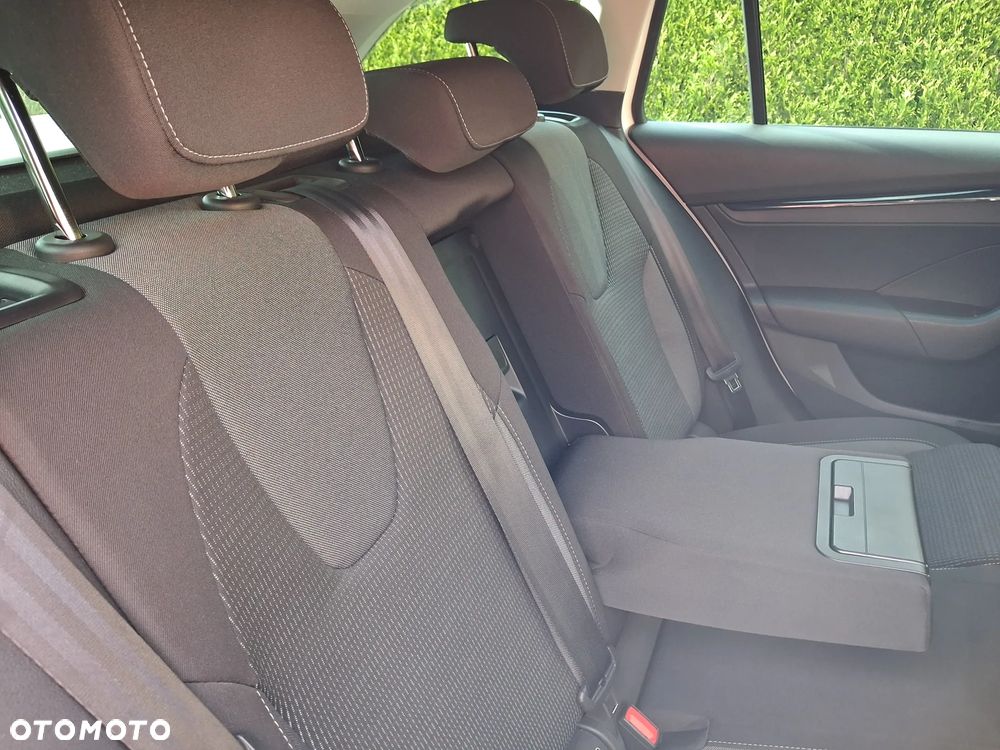 Skoda Octavia 1.0 TSI Ambition - 19