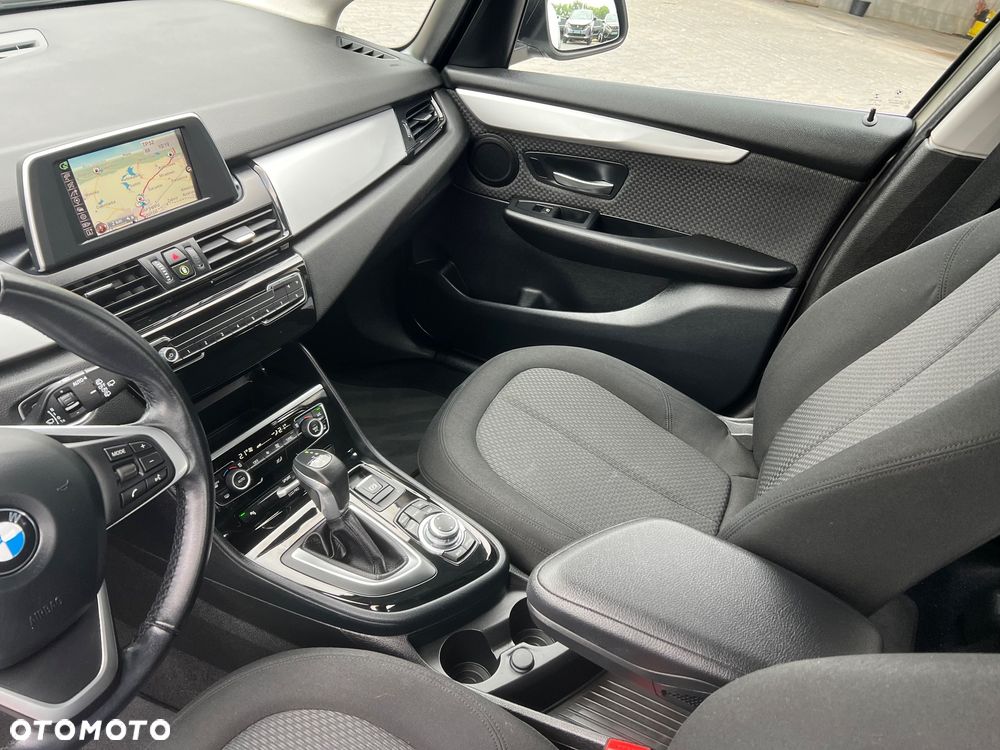 BMW Seria 2 218d Sport-Aut Luxury Line - 12