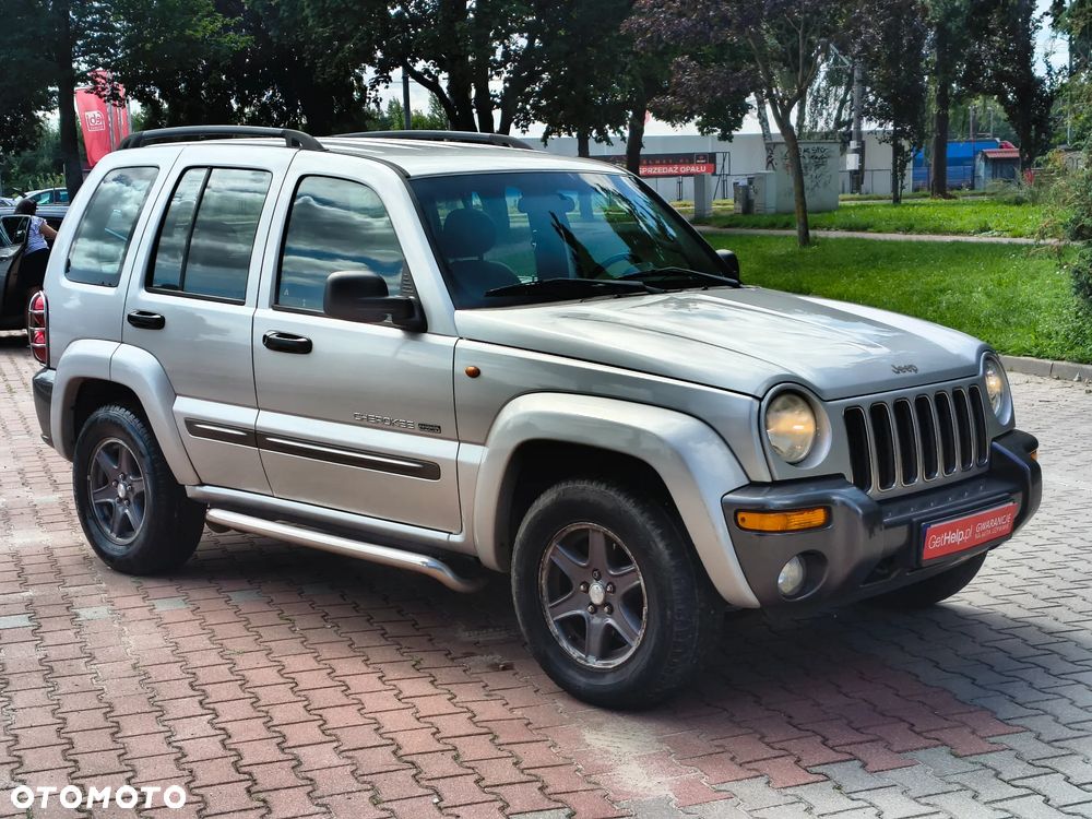 Jeep Cherokee - 13