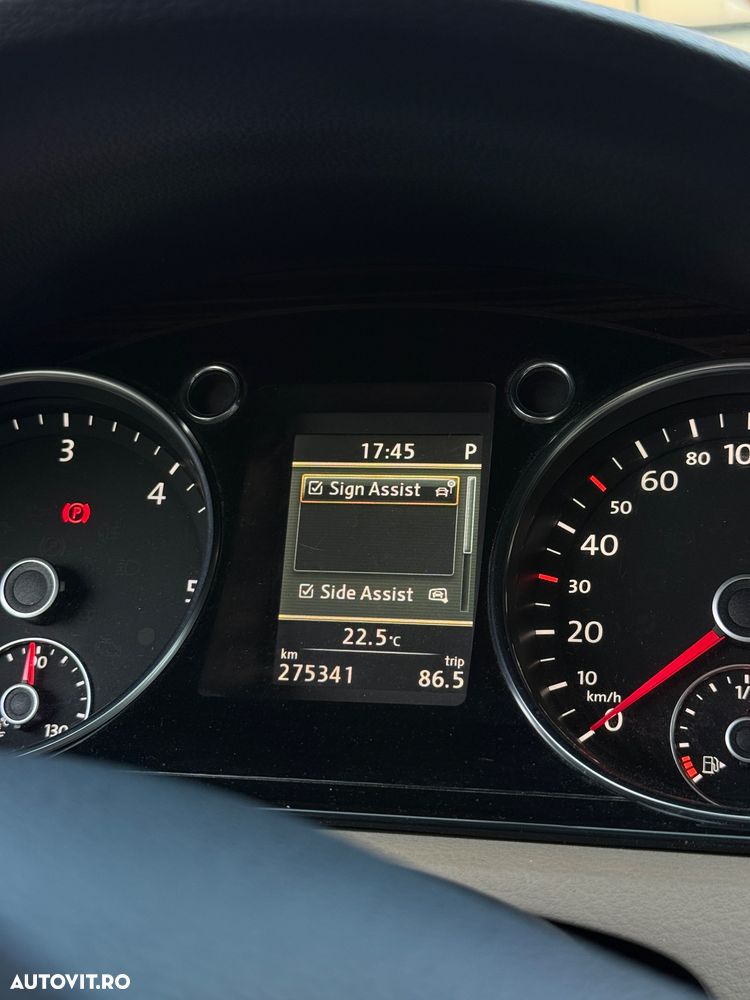 Volkswagen Passat 2.0 TDI BlueMotion Tehnology DSG Highline - 36
