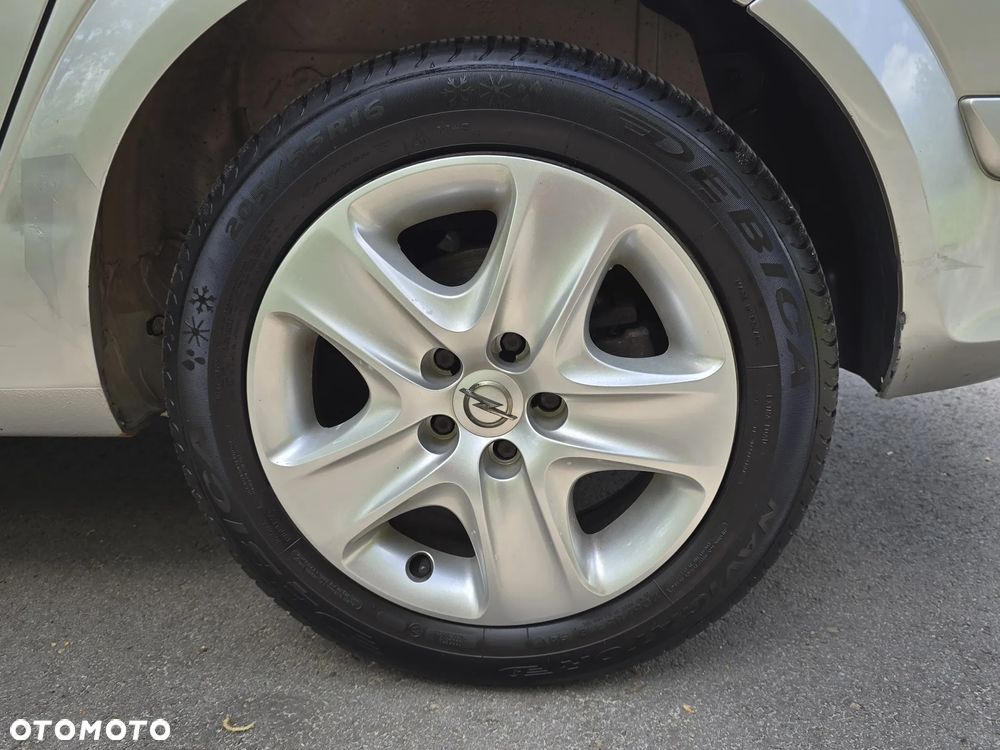Opel Astra 1.6 Enjoy - 31