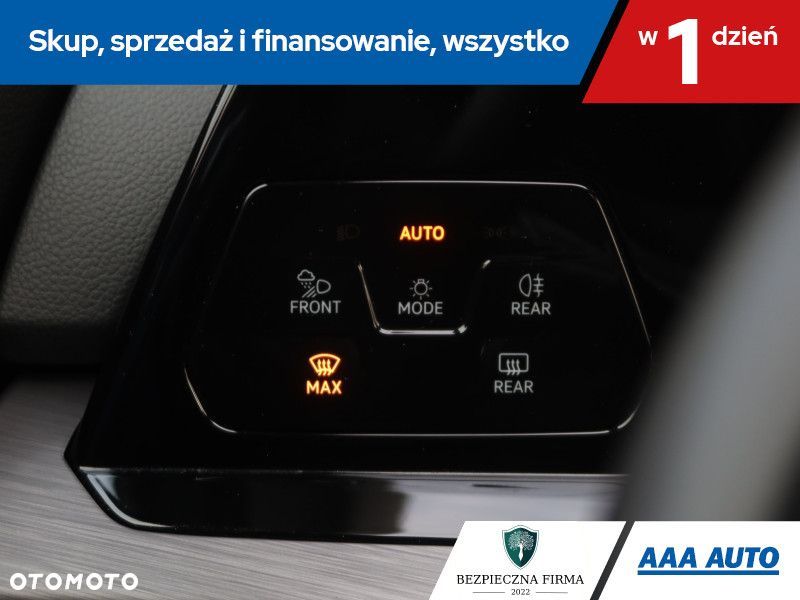 Volkswagen Golf - 17