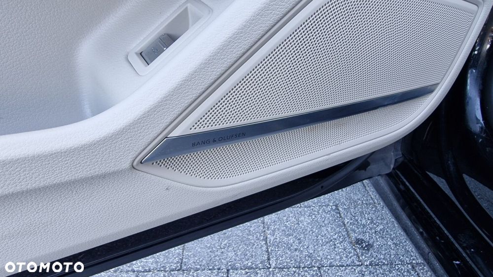 Audi A8 - 13