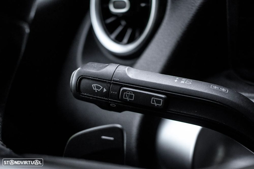 Mercedes-Benz GLB 180 d Progressive - 16