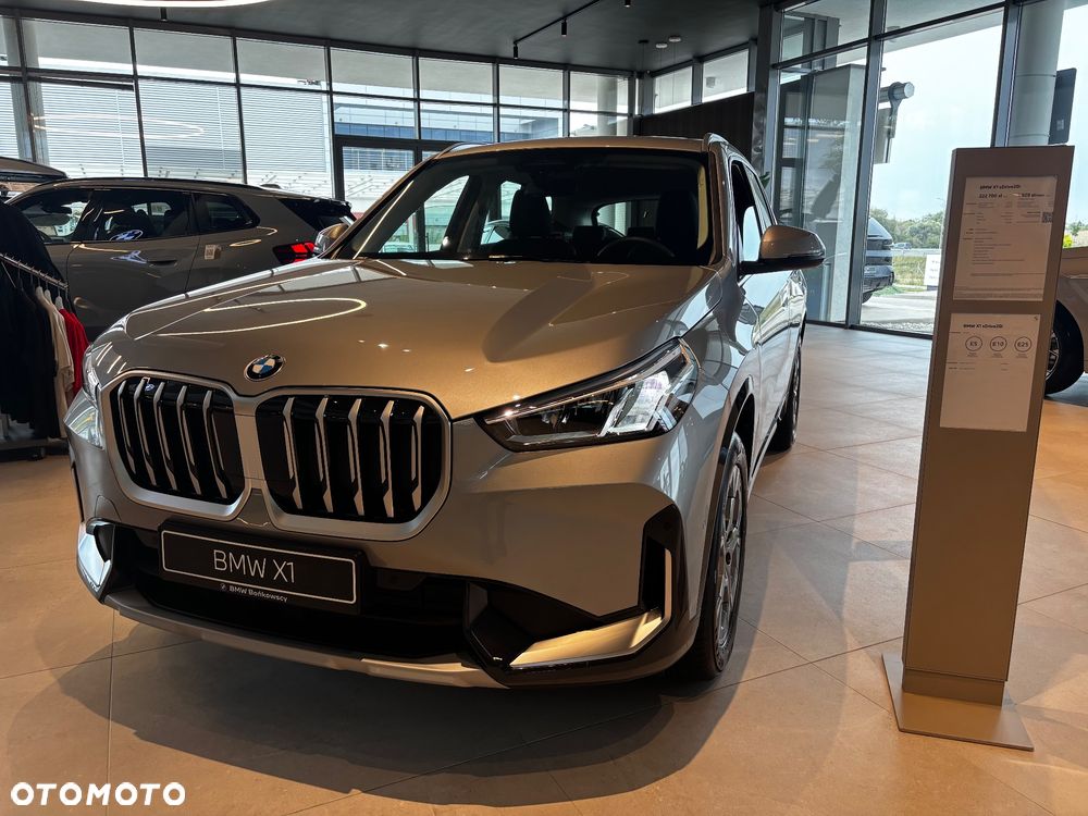 BMW X1 sDrive20i mHEV xLine sport - 2