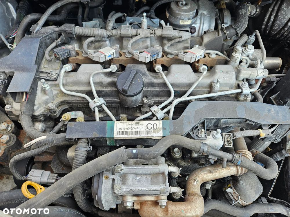Toyota Avensis Rav4  Auris  Verso  2.2 D4D D-Cat silnik 2AD - 1