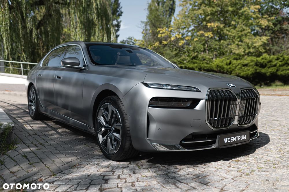 BMW i7 105.7kWh xDrive60 - 7