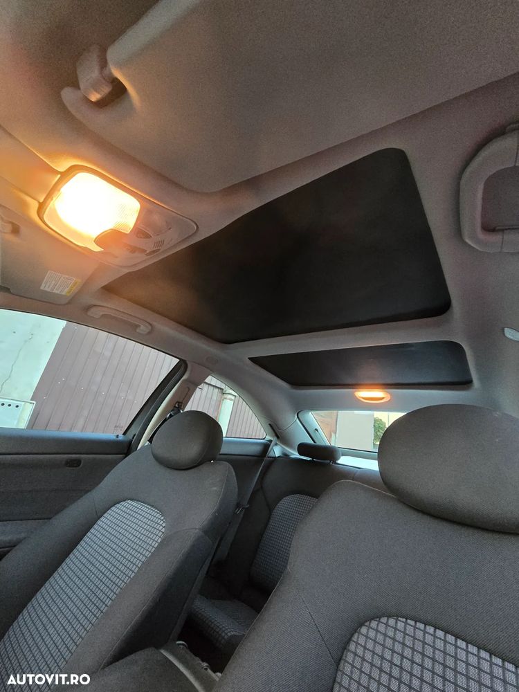 Mercedes-Benz C 180 Kompressor Sportcoupe - 12