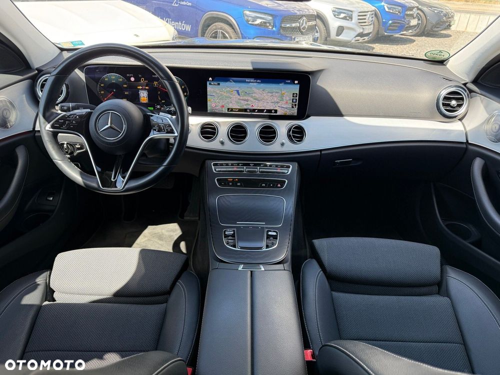 Mercedes-Benz Klasa E - 20